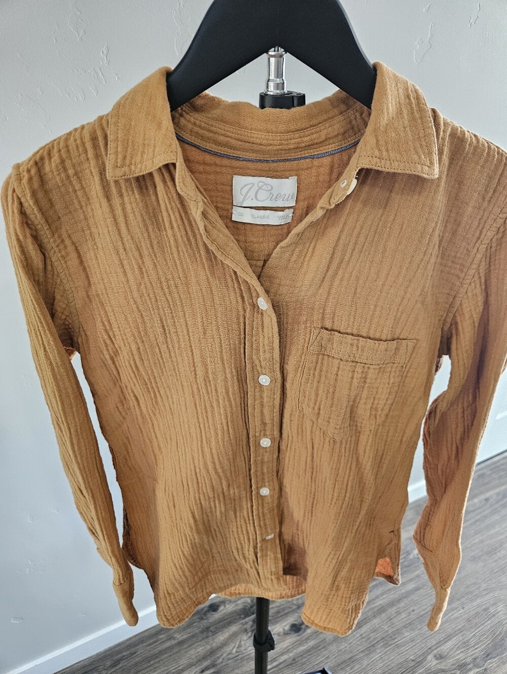 J.Crew 100% cotton women's gauze button-up shirt in a rust orange color - Picture 2 of 6